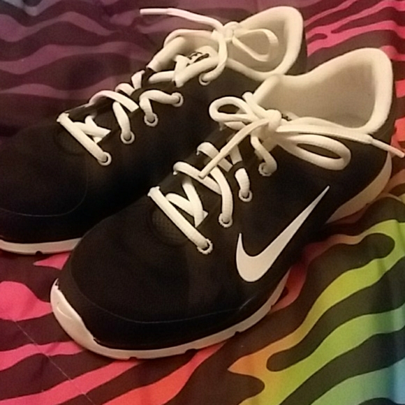 Nike Sneakers - Picture 1 of 5